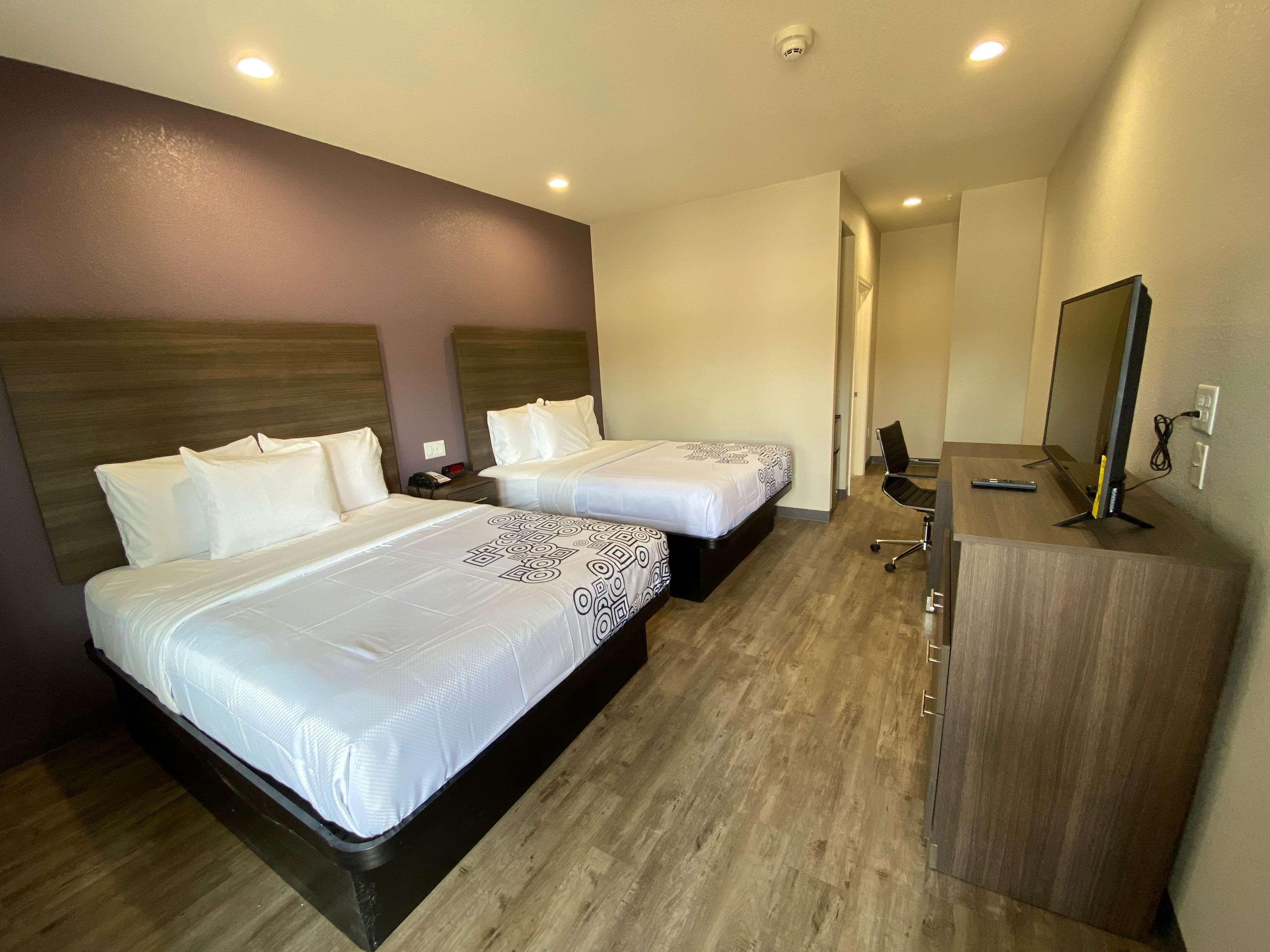 Surestay Plus Hotel By Best Western エイダ エクステリア 写真