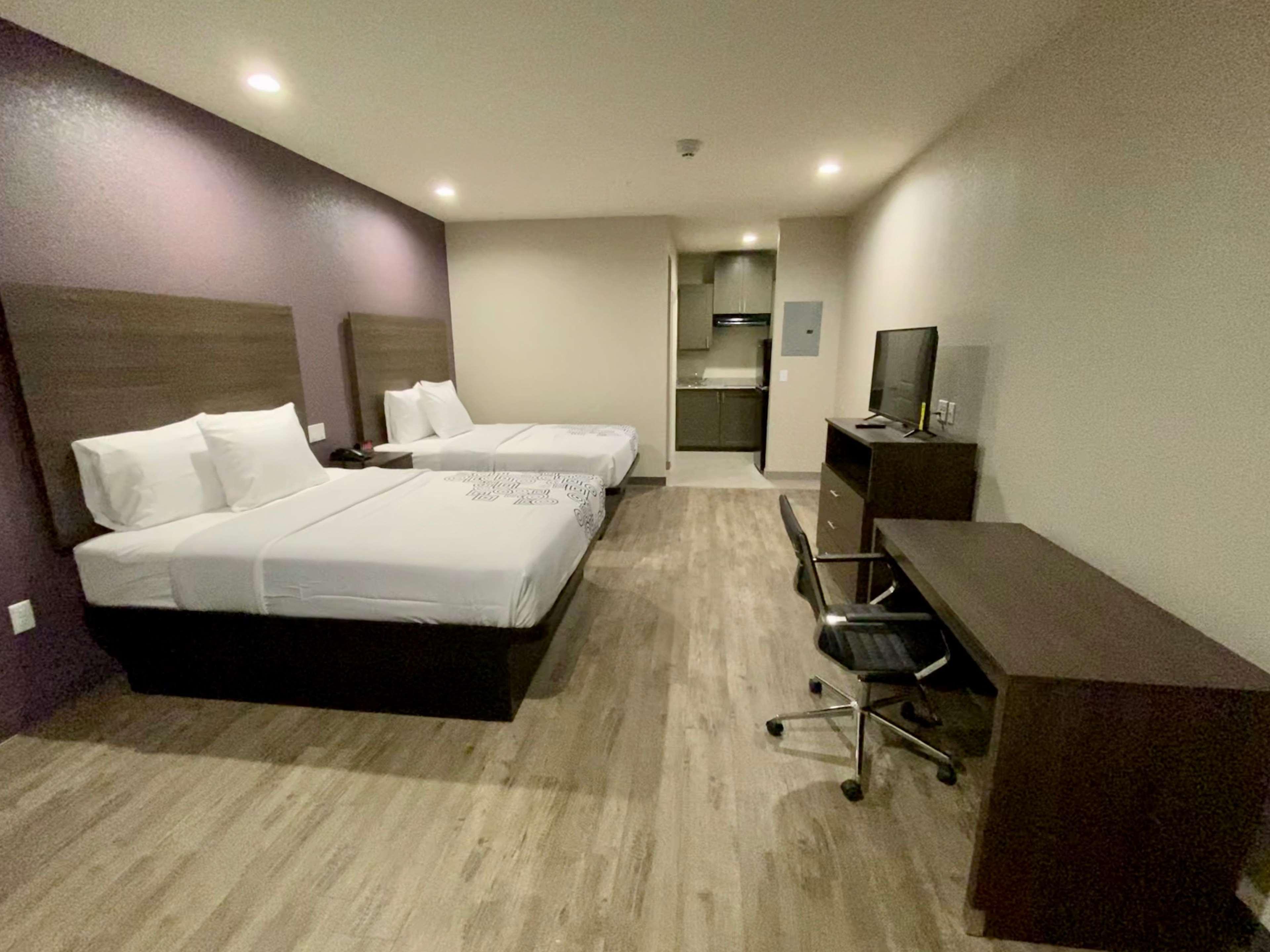 Surestay Plus Hotel By Best Western エイダ エクステリア 写真