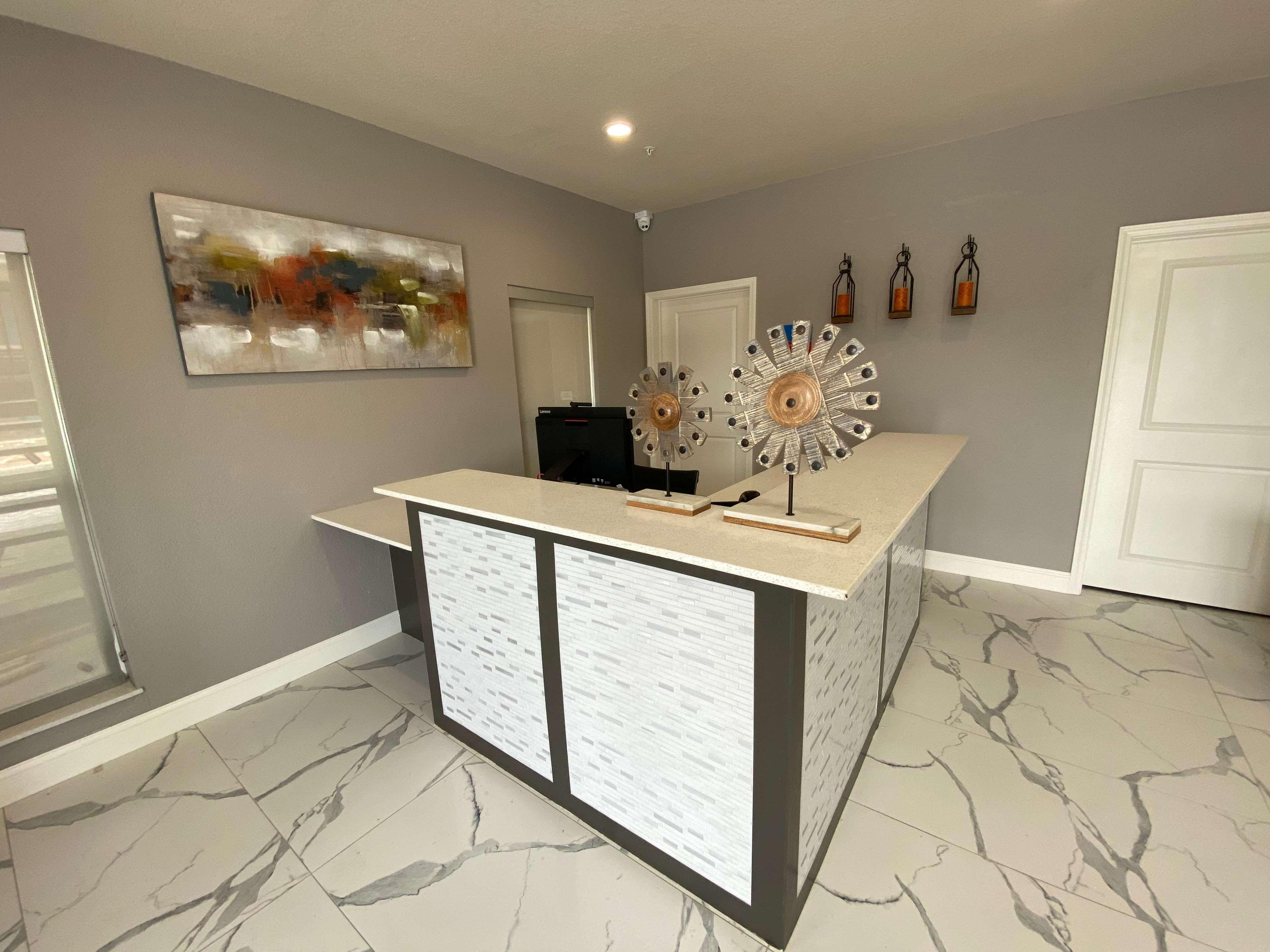 Surestay Plus Hotel By Best Western エイダ エクステリア 写真